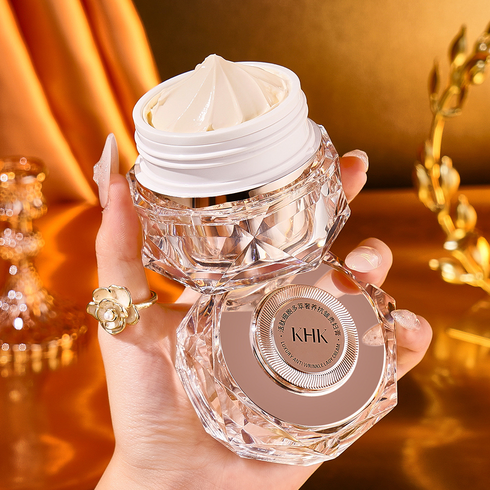 Beauty Salon Active Peptide Ce - đánh giá và giá Skincare Luxury Whitening