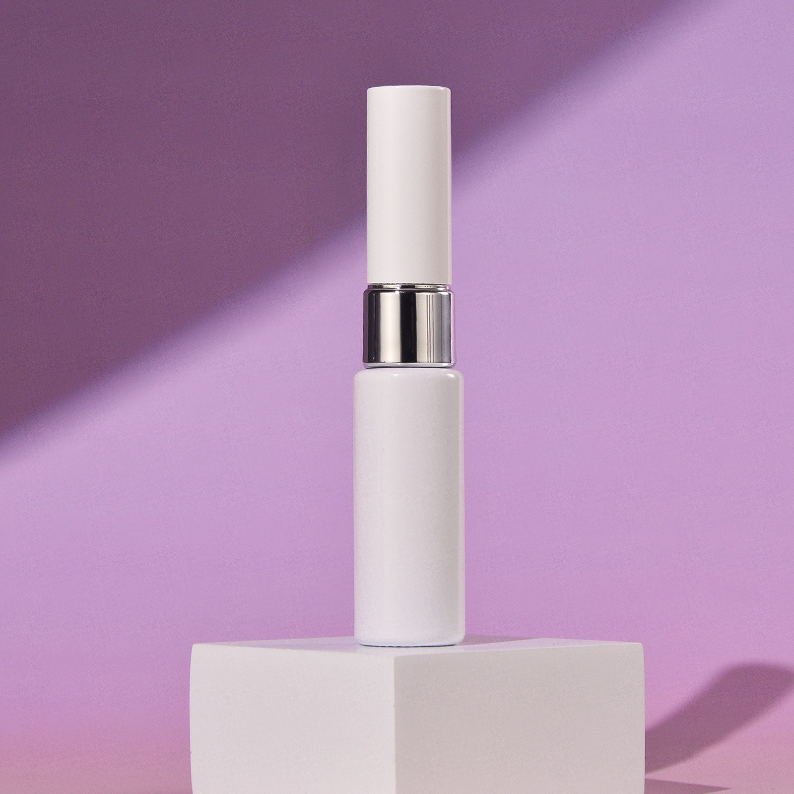 ‌8ml/10ml/15ml White Glass Emp - đánh giá và giá Luxury Skincare Bottles